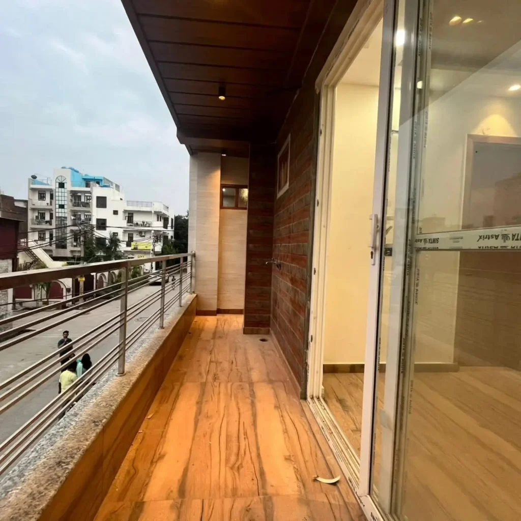 WhatsApp Image 2025-09-08 at 5.03.50 PM