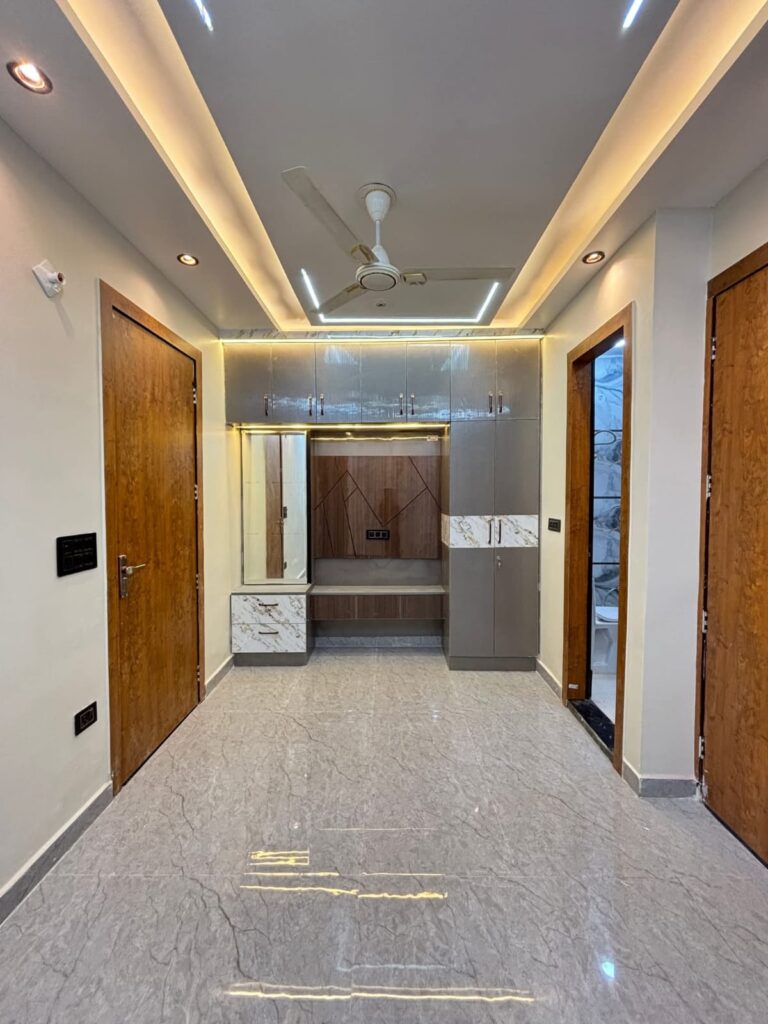 WhatsApp Image 2025-09-08 at 5.13.27 PM (1)