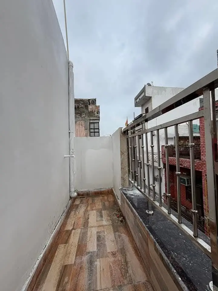 WhatsApp Image 2025-09-08 at 5.16.31 PM (1)