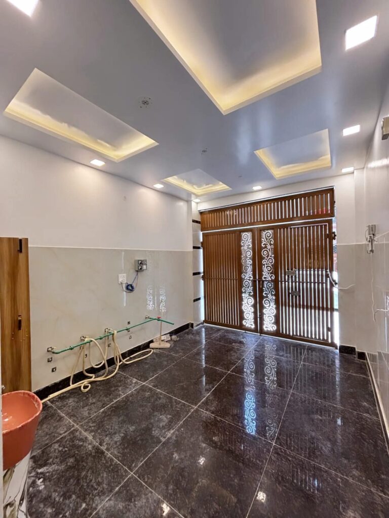 WhatsApp Image 2025-09-08 at 5.20.58 PM (1)