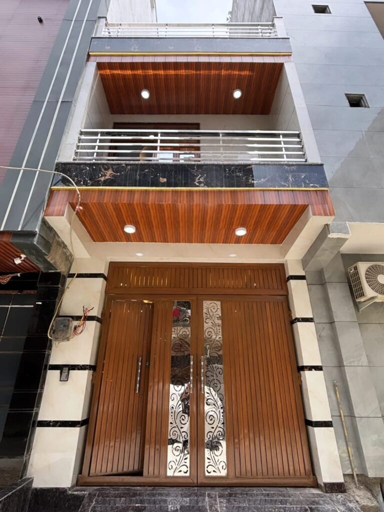 WhatsApp Image 2025-09-08 at 5.20.58 PM