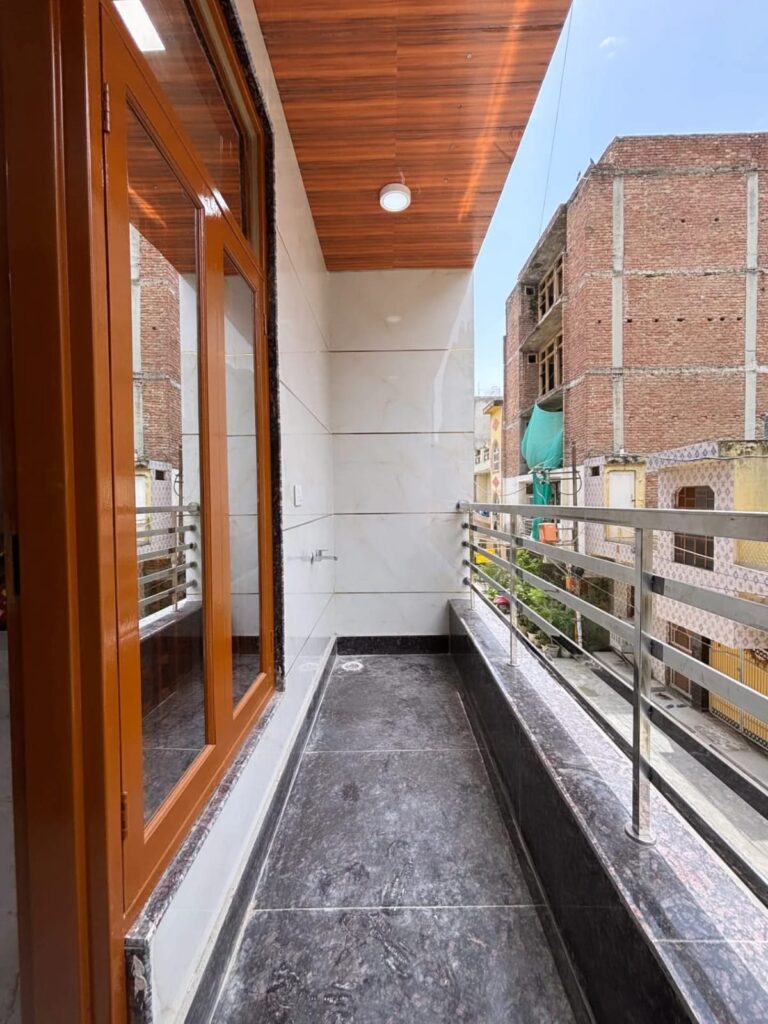 WhatsApp Image 2025-09-08 at 5.21.02 PM