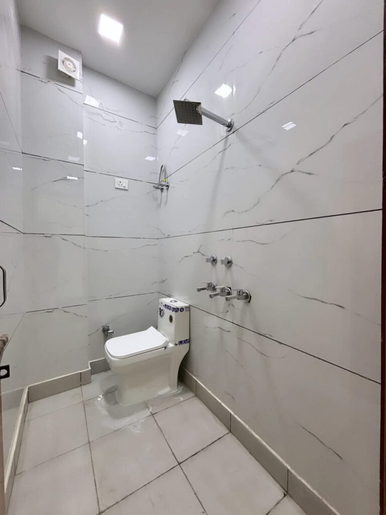 WhatsApp Image 2025-09-08 at 5.21.03 PM (2)