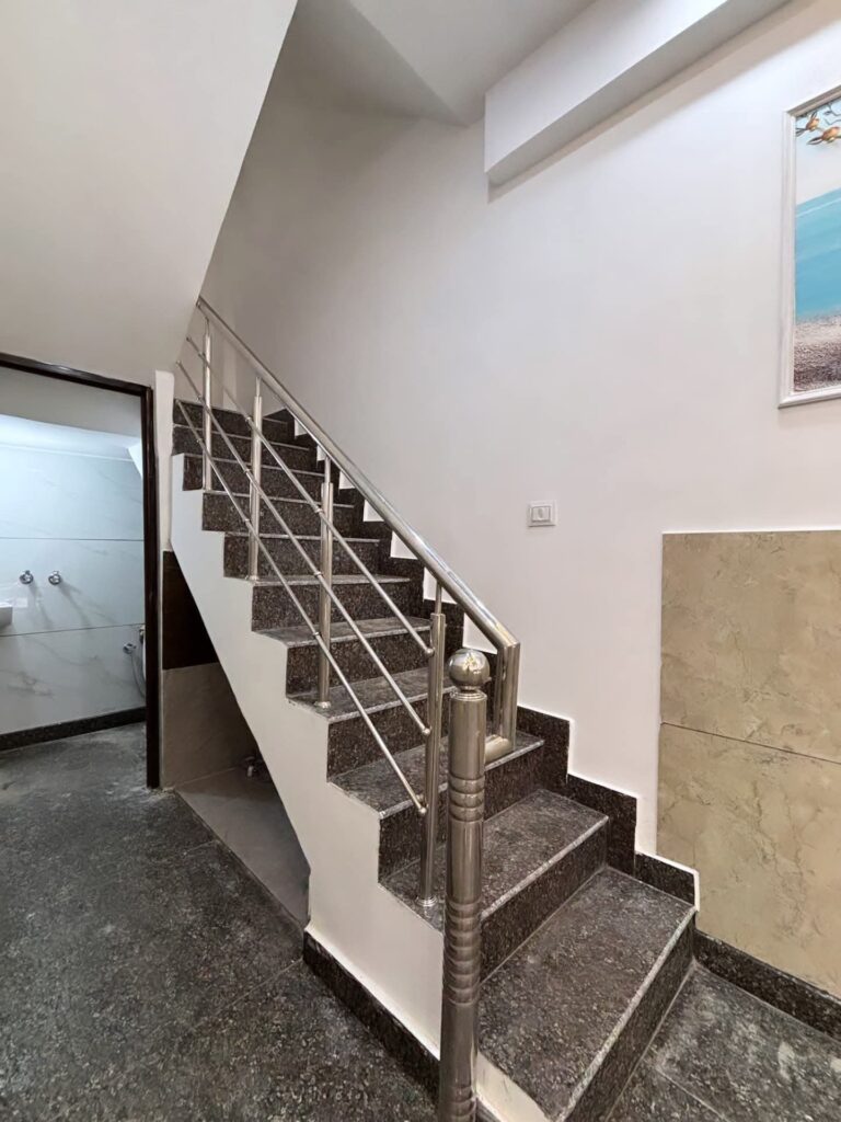 WhatsApp Image 2025-09-08 at 5.24.40 PM (1)