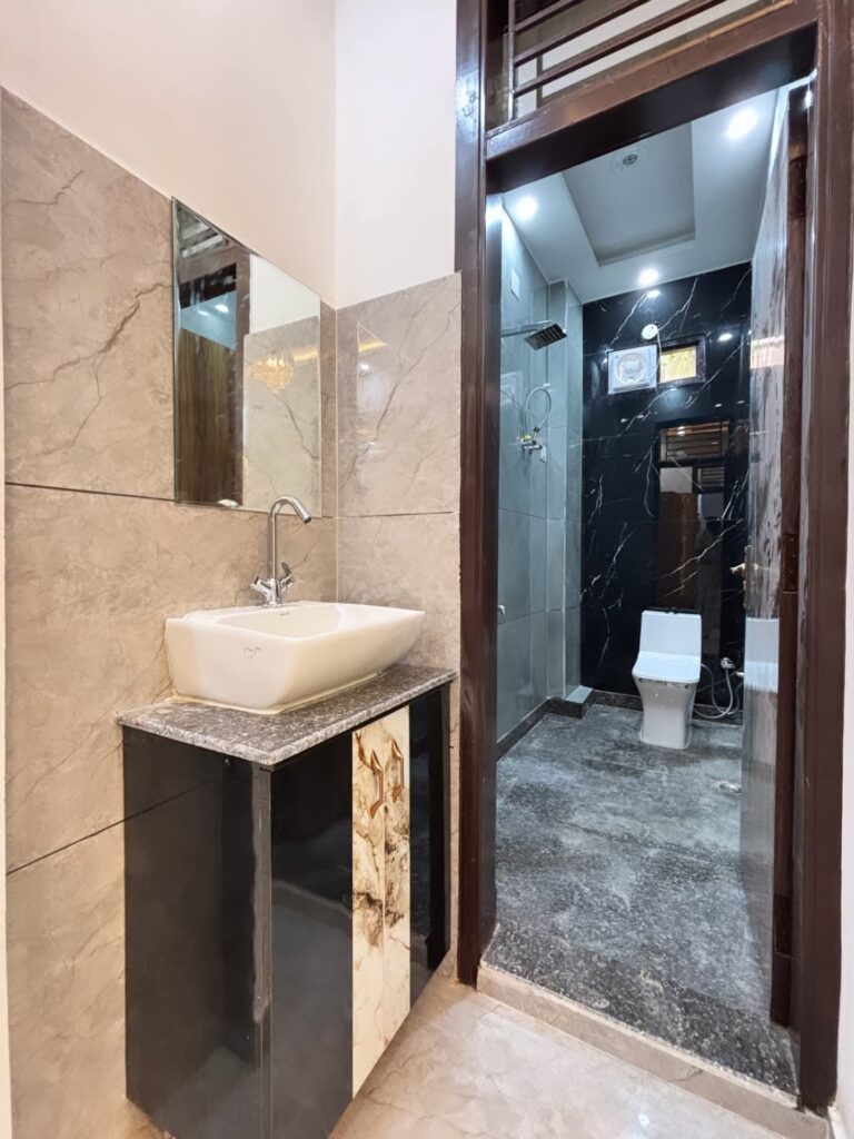 WhatsApp Image 2025-09-08 at 5.24.42 PM (1)