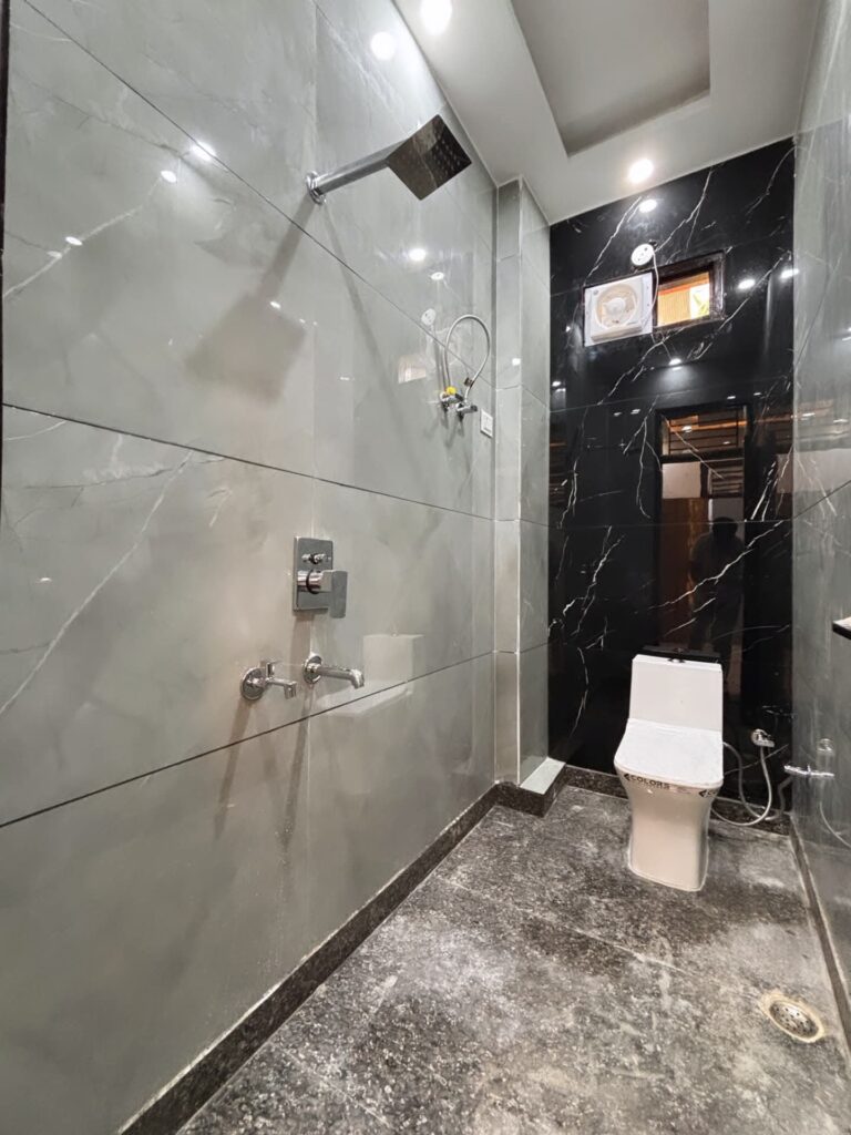 WhatsApp Image 2025-09-08 at 5.24.42 PM (2)