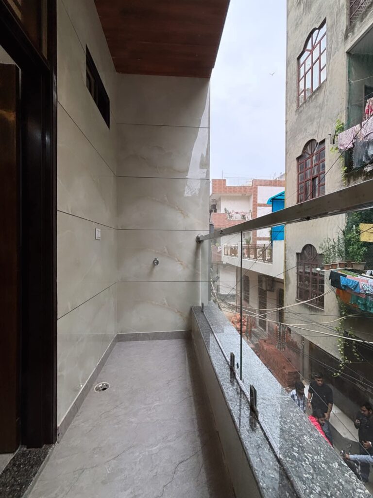 WhatsApp Image 2025-09-08 at 5.24.42 PM