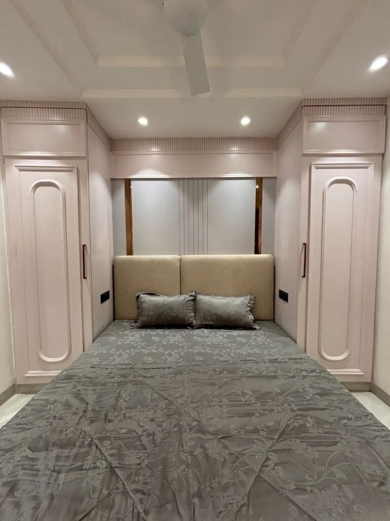 WhatsApp Image 2025-09-08 at 5.33.47 PM (2)