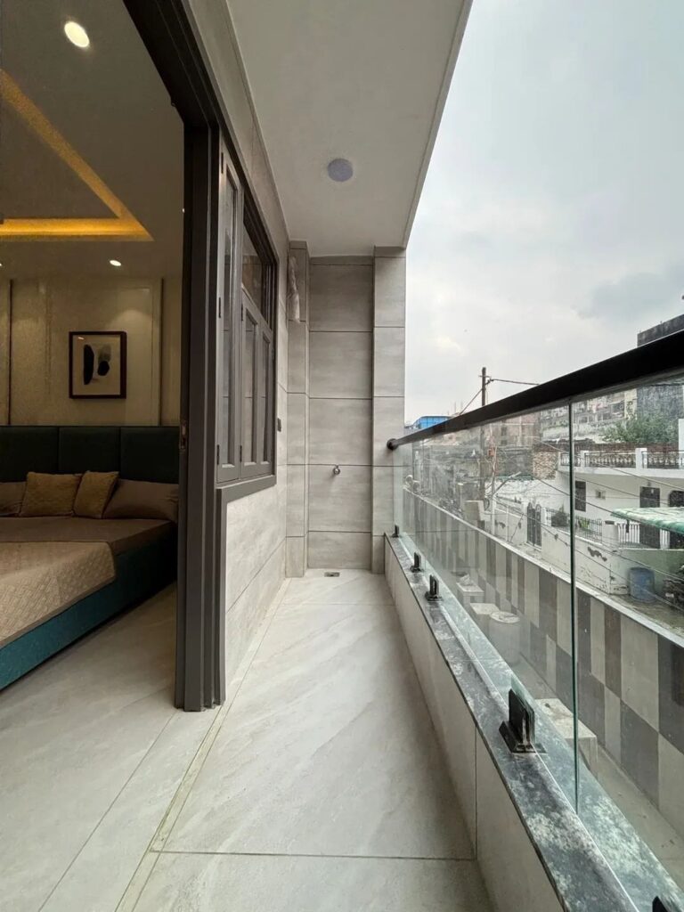 WhatsApp Image 2025-09-08 at 5.33.48 PM (3)